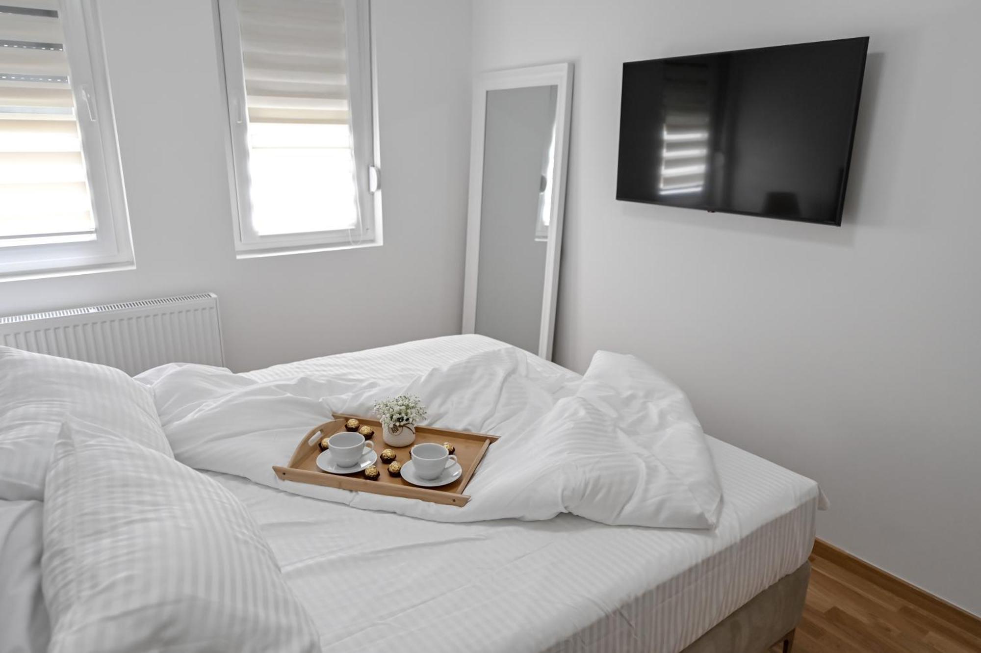 Porto Lux Apartment Arandjelovac Exterior photo